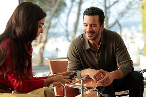 Romantic moment between Meyra and Selim