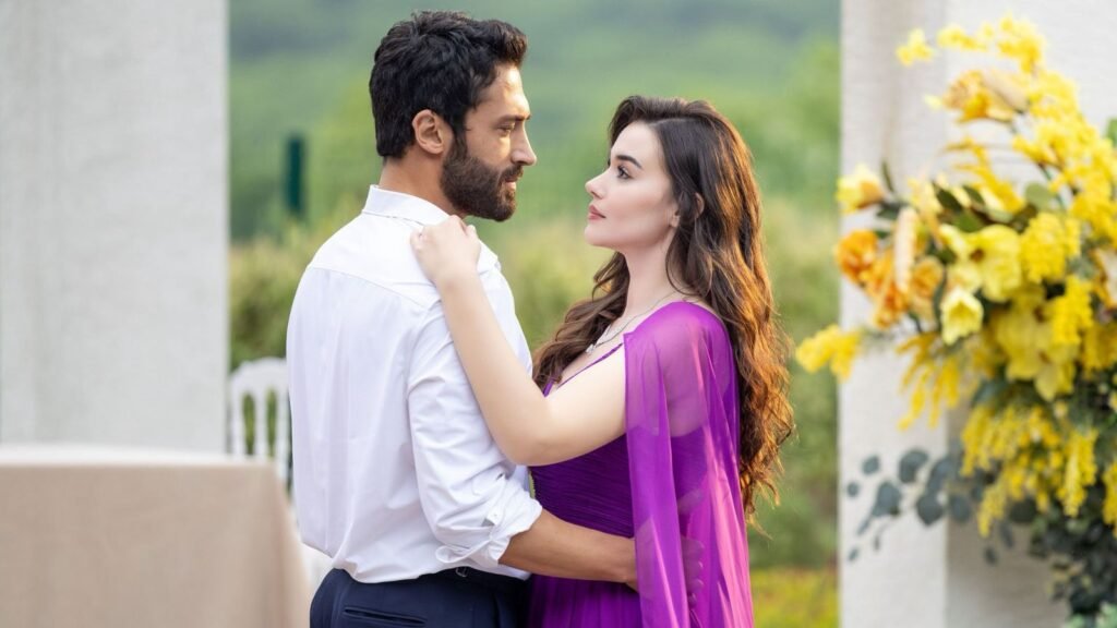 Lead actress as first wife in Kuma Turkish series