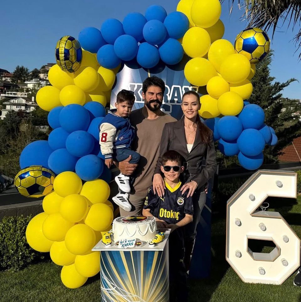 Burak Özçivit with his family — Wife and sons